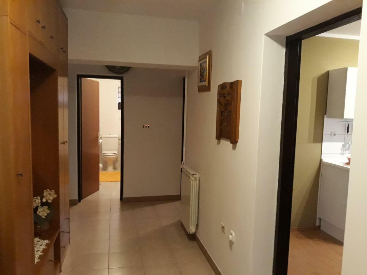 Apartment Nevia Fažana Exterior foto